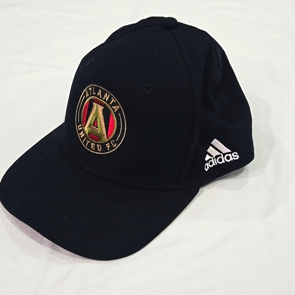 atlanta united Other - Atlanta United Adidas Black Cotton Snapback Cap Hat